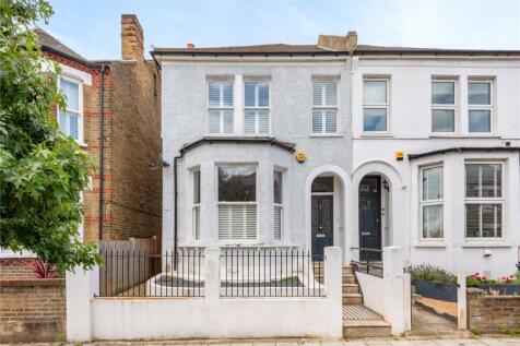 Thurlestone Road, West Norwood... 4 bed semi