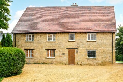 Main Street, Chackmore... 5 bed equestrian property for sale