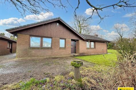 Central Drive, Buxton 4 bed bungalow for sale