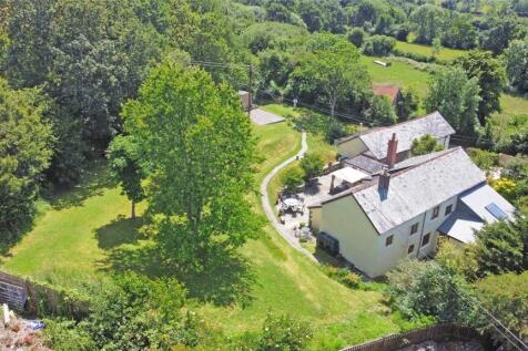 7 bedroom detached house for sale