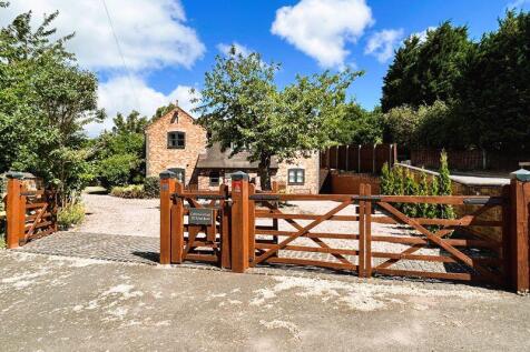 Pelsall Road, Walsall. WS8 7DP 4 bed detached house for sale