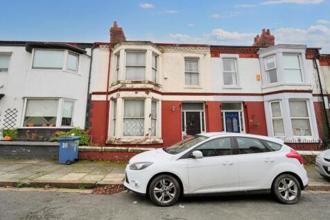 4 bedroom terraced house for sale