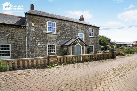 6 bedroom detached house for sale