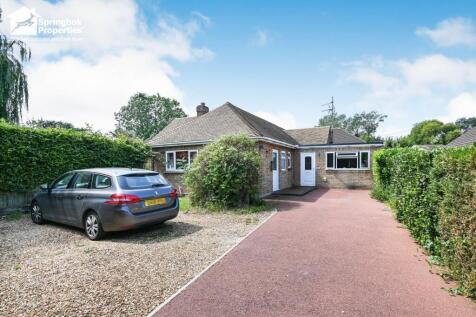 4 bedroom bungalow for sale