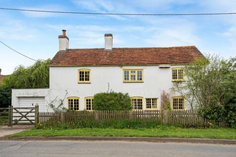 Worminghall Road, Oakley, HP18 4 bed detached house for sale