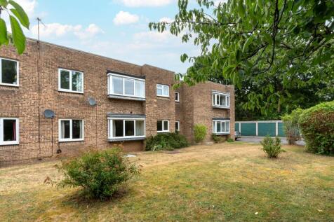 Girdlestone Close, Headington, OX3 2 bed flat for sale