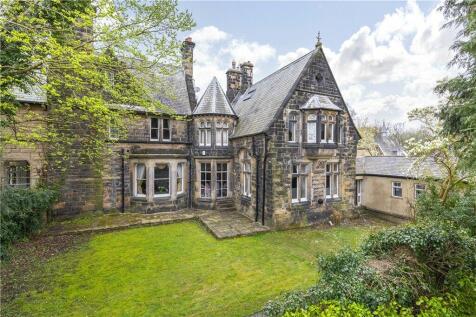 6 bedroom semi-detached house for sale