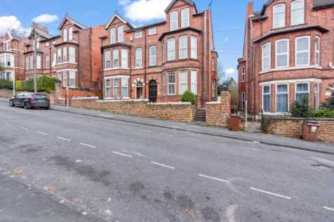 11 bedroom block of apartments for sale