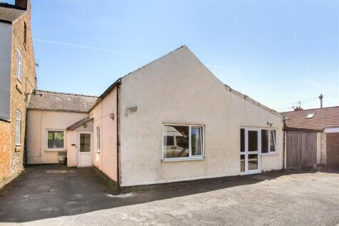 17 Bedale Road, Leeming Bar... 2 bed semi