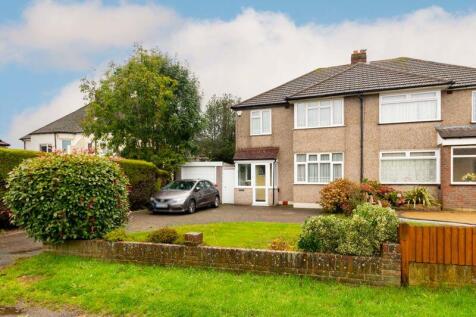Limpsfield Road, Warlingham 3 bed semi