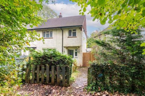 Chelsham Common, Warlingham 3 bed cottage for sale