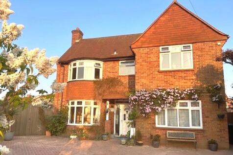 Horseshoe Crescent, Beaconsfield, HP9 5 bed detached house for sale
