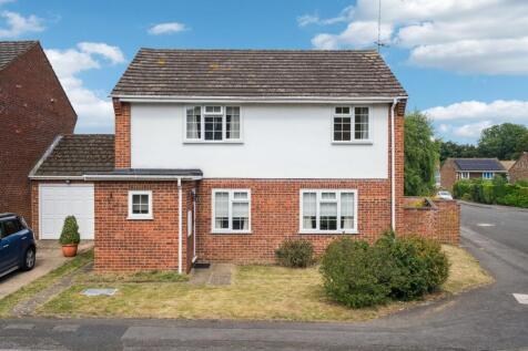 Godolphin Road, Seer Green, HP9 4 bed detached house for sale