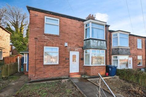 2 bedroom ground floor flat for sale