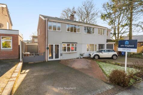 Rowan Road, Cannock, Staffordshire, WS11 3 bed semi