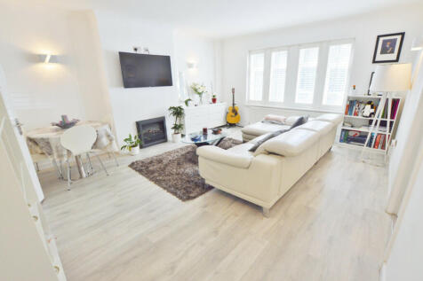 Bath Road, Bournemouth BH1 1 bed flat for sale