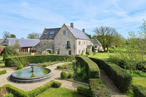 Country Estate with various... 8 bed detached house for sale