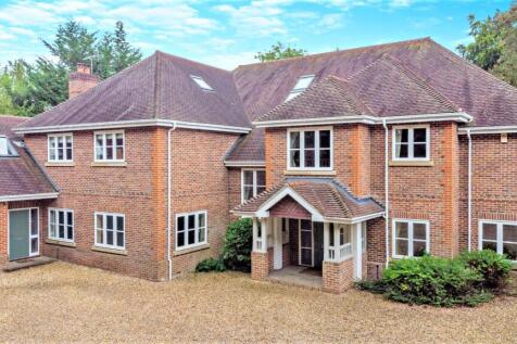 Flowers Hill, Pangbourne, Berkshire 8 bed detached house for sale