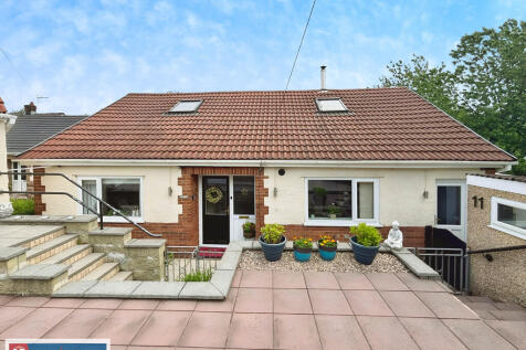 3 bedroom detached bungalow for sale