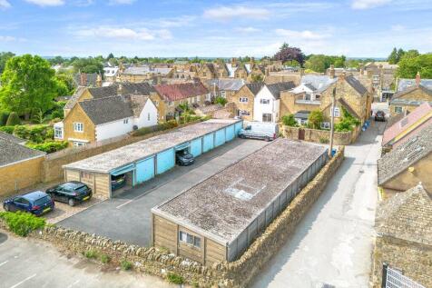 Kennel Lane, Broadway... Plot for sale