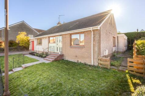 Deanburn Park, Linlithgow EH49 4 bed detached bungalow for sale