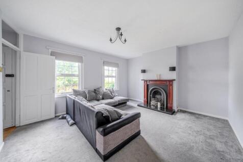 Leaves Green Road, Keston, BR2 2 bed end of terrace house for sale