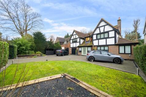 Camden Park Road, Chislehurst, Kent, BR7 6 bed detached house for sale