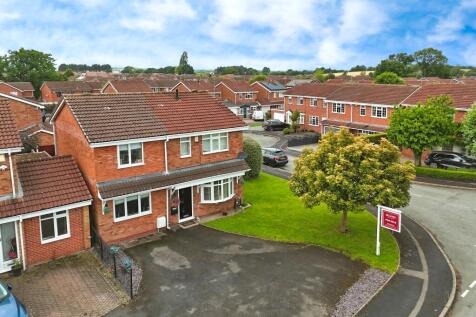 Turnstone Drive, Wolverhampton WV10 4 bed detached house for sale