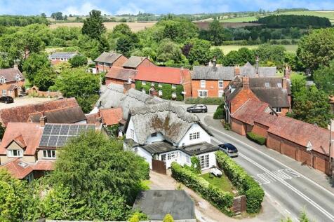 3 bedroom cottage for sale