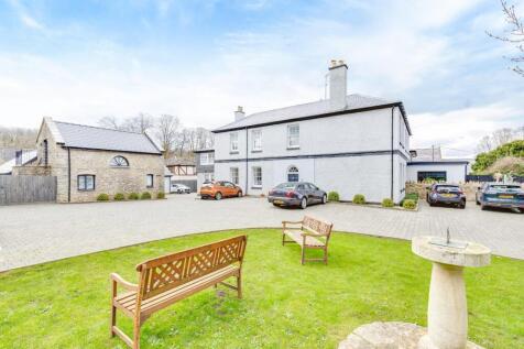 The Old Rectory, Old Port Road, CF5 6AN 2 bed apartment for sale