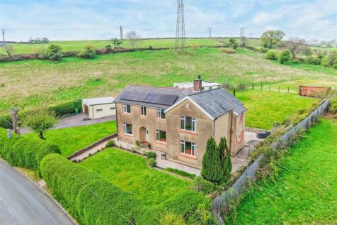 Penrhiwceiber Farm, Llanwonno Road... 5 bed farm house for sale