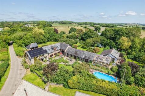 The Barns, Dyffryn, Vale of... 7 bed barn conversion for sale