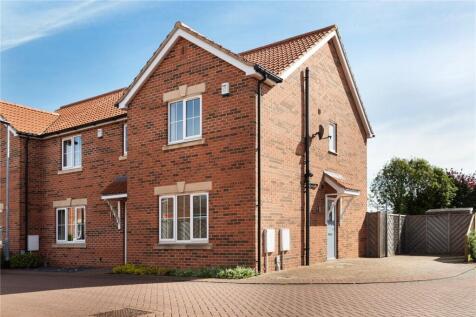 D'arcy Close, Winterton, Scunthorpe... 2 bed semi