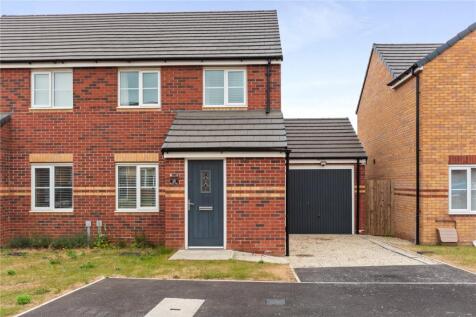 Grange View, Winterton, North... 3 bed semi