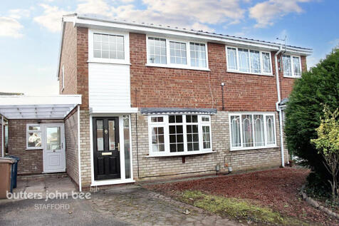 3 bedroom semi-detached house for sale