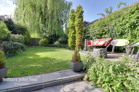 Deanshill Close, Stafford 5 bed detached house for sale