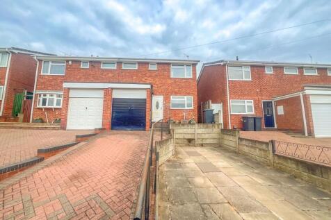 Lincoln Avenue, Nuneaton, CV10 3 bed semi