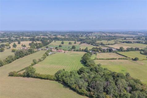 A substantial country residence with... 8 bed detached house for sale