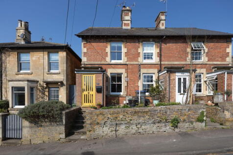 2 bedroom end of terrace house for sale