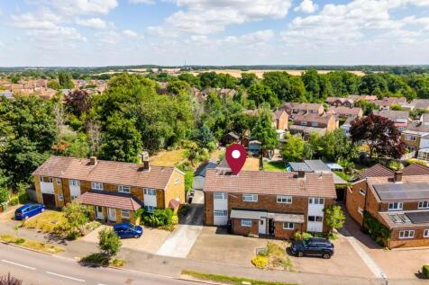 Barnfield Road, Hertfordshire AL4 3 bed semi