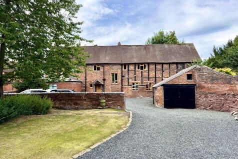 3 bedroom barn conversion for sale