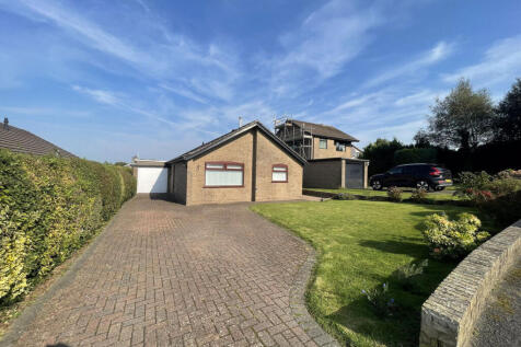 Rhos Llwyn, Llangefni, LL77 3 bed detached bungalow for sale