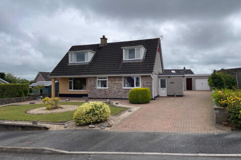 Ffordd Nant, Llangefni, LL77 4 bed detached house for sale