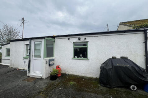Lon Clai, Pentraeth, Anglesey, LL75 3 bed semi