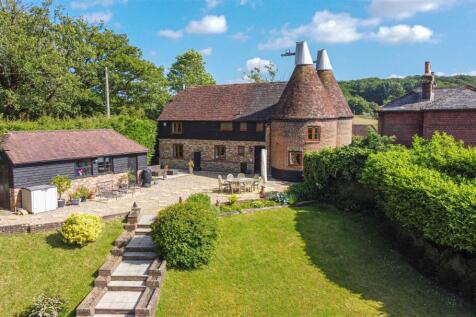 Rock Hill, Staplecross, Robertsbridge 4 bed detached house for sale