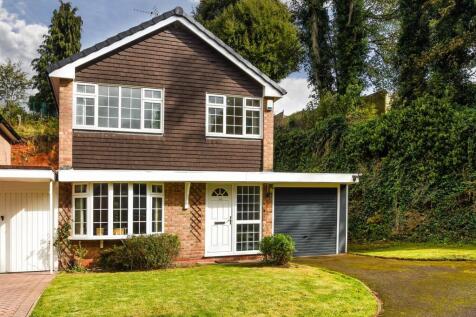 4 bedroom link detached house for sale