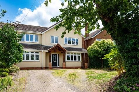 16 Rudge Road, Pattingham... 5 bed detached house for sale