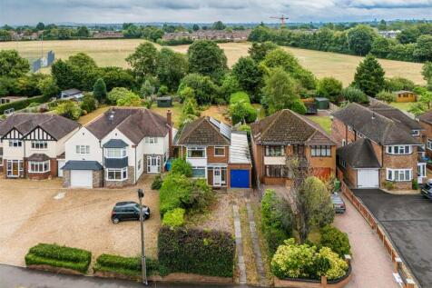 26 Elliotts Lane, Codsall... 3 bed detached house for sale