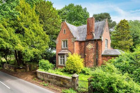 Wergs Hall Gardens, Wergs Hall Road... 3 bed detached house for sale