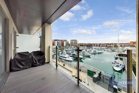 Maritime Walk, Ocean Village... 3 bed apartment for sale